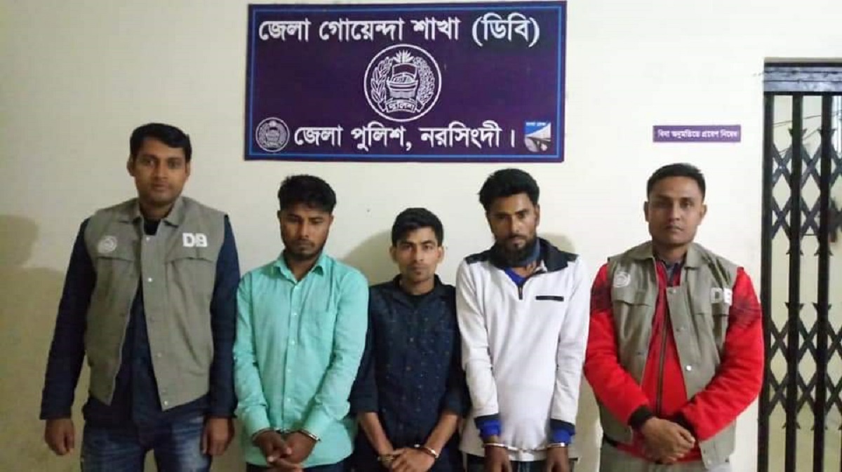 মোটরসাইকেল চোর চক্রের ৩ সদস্য গ্রেফতার