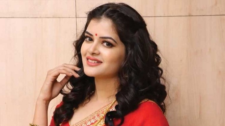 ভাগ্যিস, সন্তান হওয়ার আগেই ডিভোর্সটা হয়েছিল: পাখি