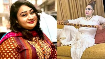 যা মিললো পাপিয়ার মোবাইল ফোনে