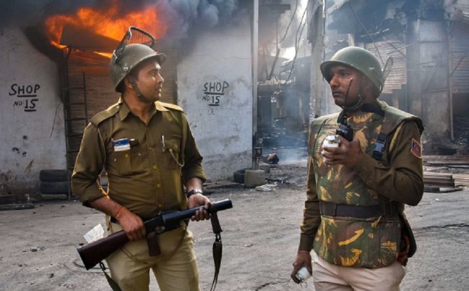 ১৩ হাজার ২০০ ফোন পেয়েও নিষ্ক্রিয় ছিল দিল্লি পুলিশ!