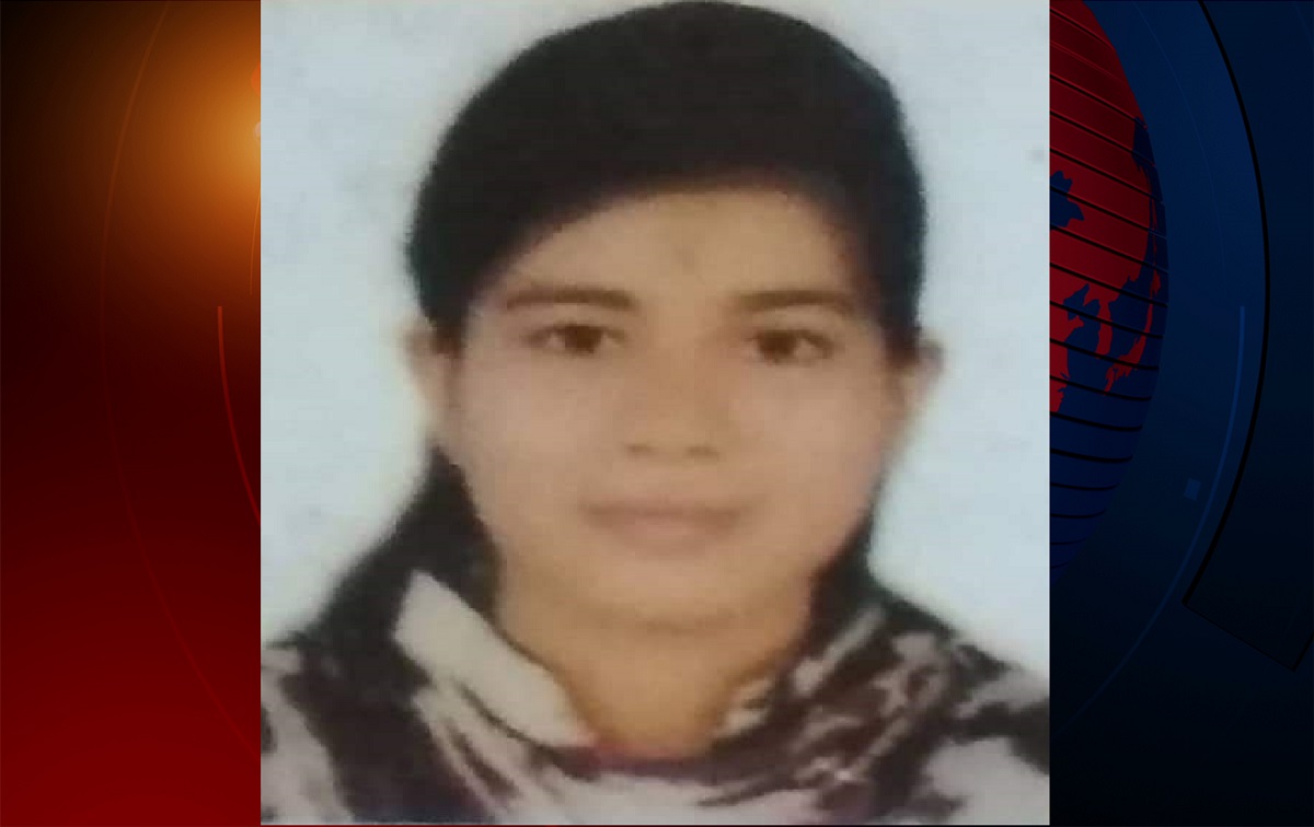 ট্রেনের ধাক্কায় কলেজছাত্রী নিহত