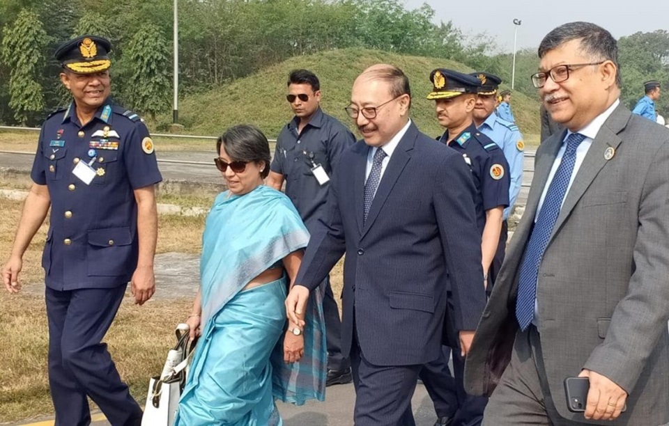 মোদির বাংলাদেশ সফর চূড়ান্তে ঢাকায় এসেছেন ভারতীয় পররাষ্ট্র সচিব হর্ষবর্ধন শ্রিংলা
