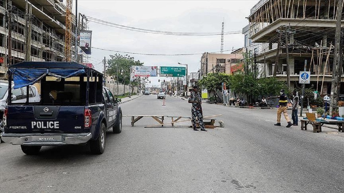 নাইজেরিয়ায় করোনার ত্রাণ ছিনতাইকারীদের হামলায় নিহত ৪৭