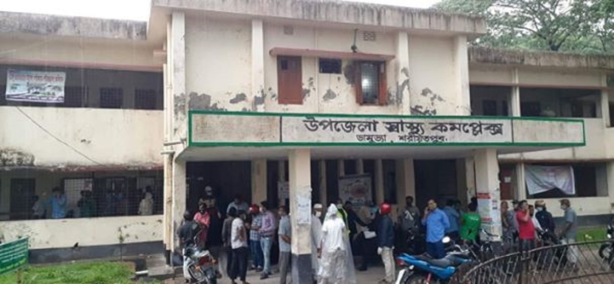 শরীয়তপুরে বজ্রপাতে পল্লী বিদ্যুতের দুই কর্মকর্তার মৃত্যু