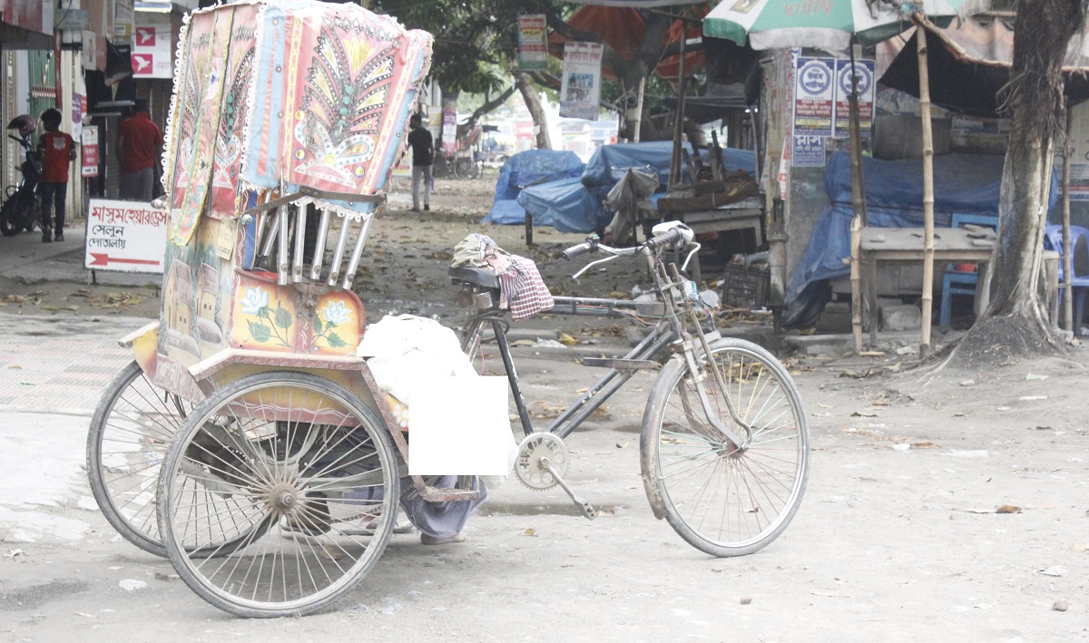 রিকশা চালকের হঠাৎ মৃত্যু, করোনা আতঙ্কে পড়ে থাকলো মরদেহ