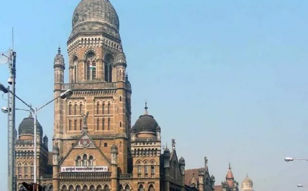 মুম্বাইয়ে মাস্ক ছাড়া বের হলেই গ্রেফতার