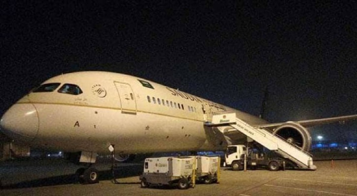 সৌদি থেকে দেশে ফিরলেন ৩৬৬ বাংলাদেশি, আশকোনায় কোয়ারেন্টাইনে