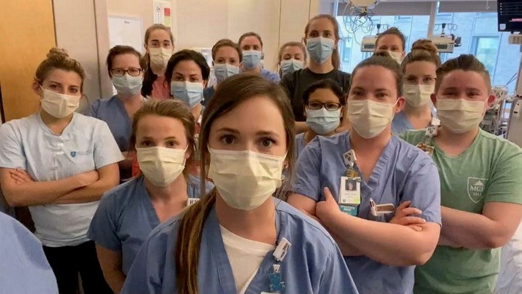 জরিপে ভয়াবহ তথ্য, এক পিপিই বারবার পড়তে বাধ্য হচ্ছেন যুক্তরাষ্ট্রের ৮৭ শতাংশ নার্স!