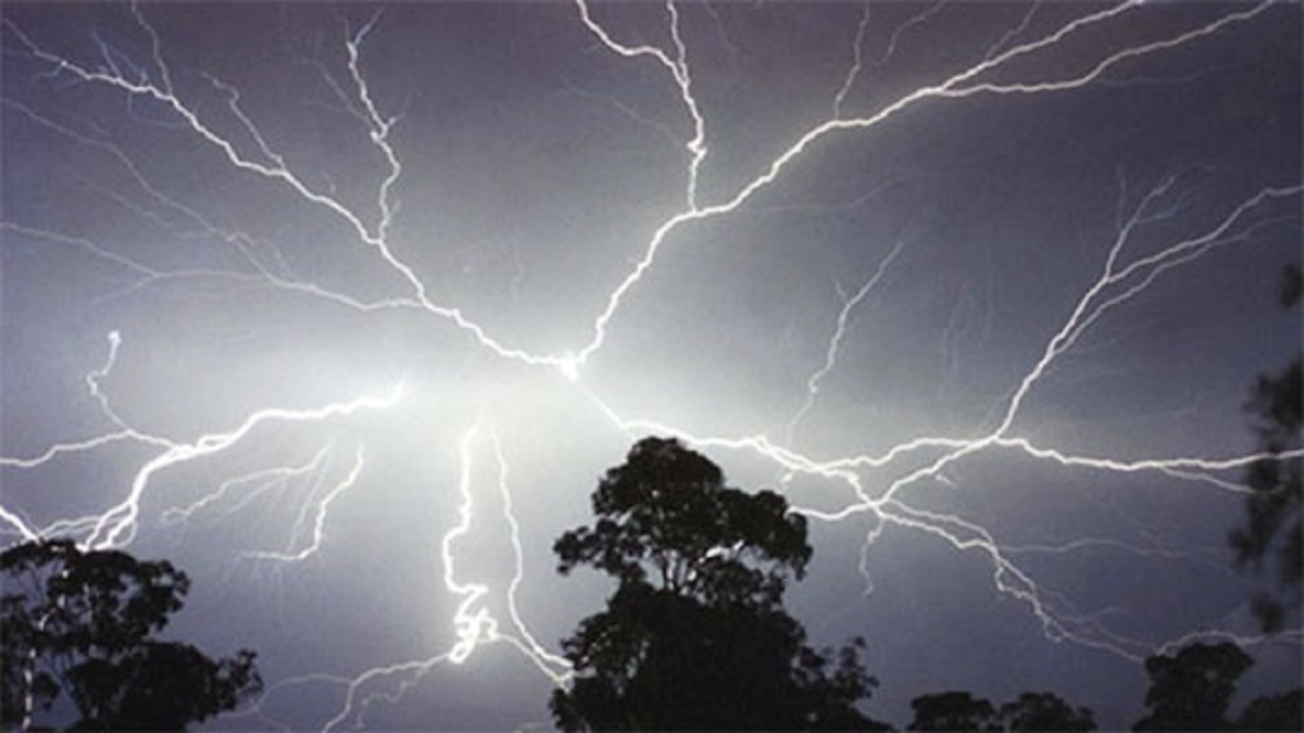 খাগড়াছড়িতে বজ্রপাতে কৃষকসহ নিহত ২