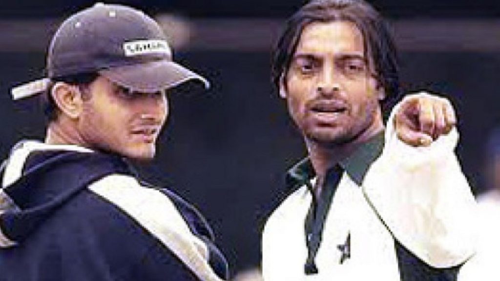 শোয়েবের মতে সবচেয়ে সাহসী ব্যাটসম্যান সৌরভ