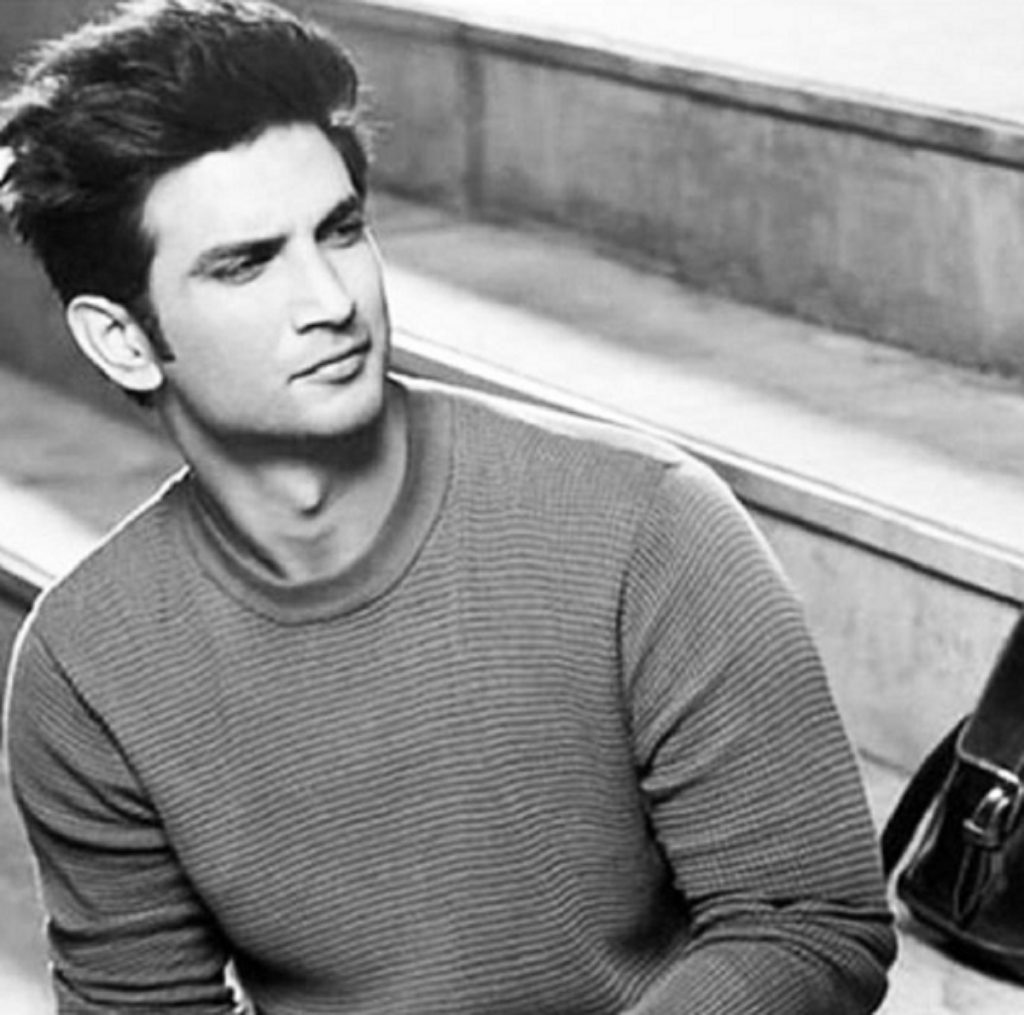 সুশান্তের পাঁচটি ডায়েরি পুলিশের হাতে