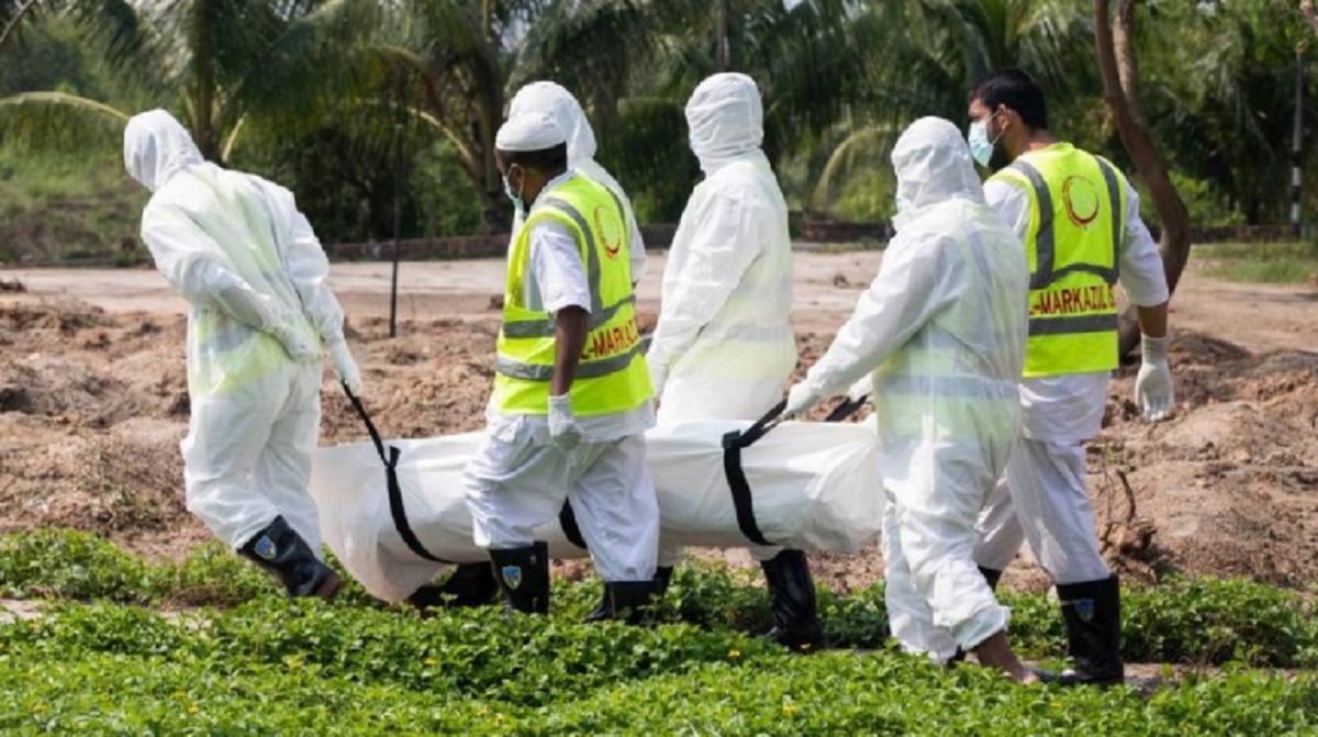 করোনায় মৃত ৪৬ জন সম্পর্কে যা জানানো হয়েছে