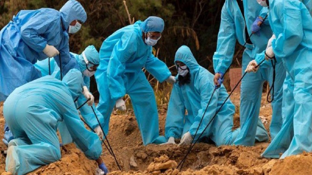 ভারতে করোনায় মৃতের সংখ্যা প্রায় ১৮ হাজার