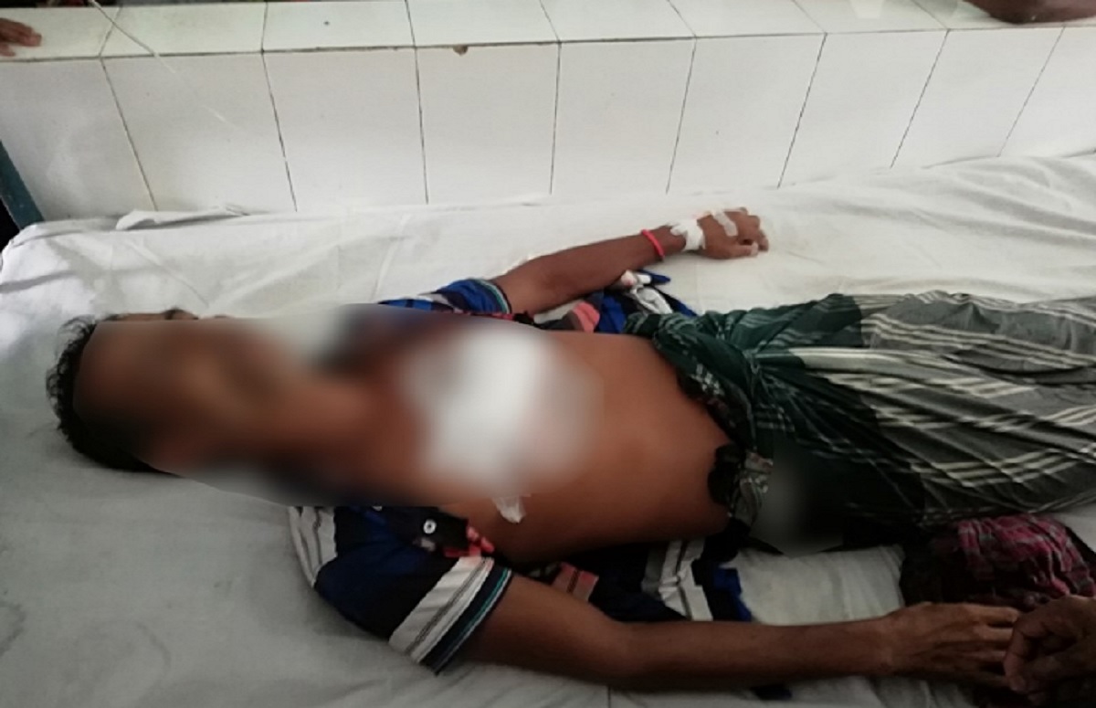 টাঙ্গাইলে ছিনতাইয়ে বাধা দেয়ায় ২ জনকে ছুরিকাঘাত