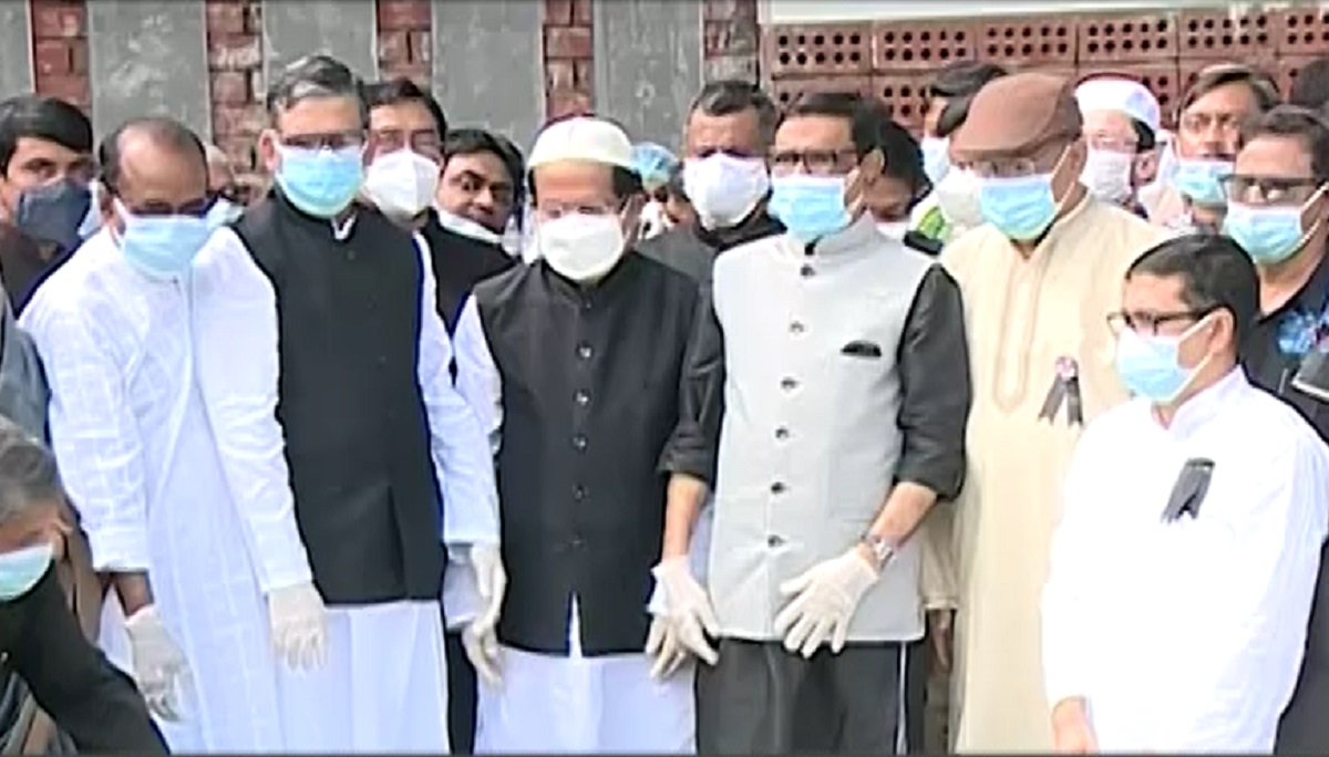 ‘১৫ ও ২১ আগস্ট একসূত্রে গাঁথা, একটিতে টার্গেট ছিলেন বঙ্গবন্ধু অন্যটিতে শেখ হাসিনা’