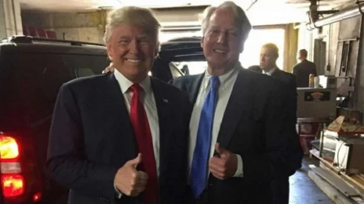 মারা গেলেন ডোনাল্ড ট্রাম্পের ছোট ভাই রবার্ট ট্রাম্প