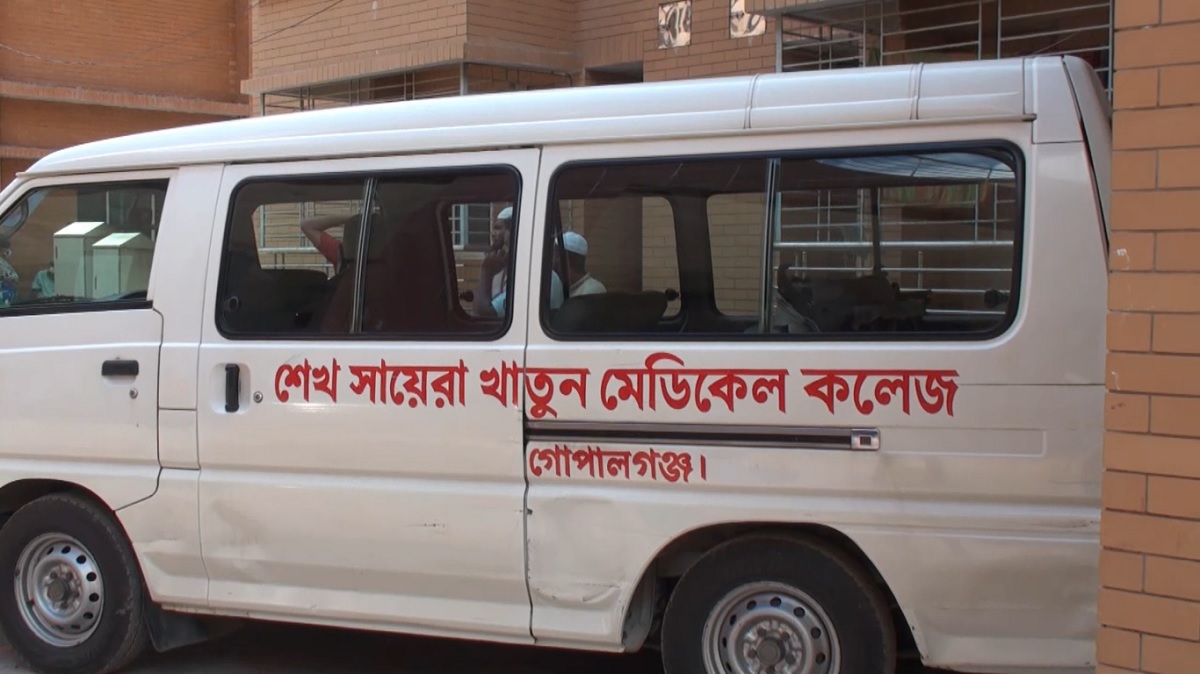 মেডিকেল কলেজের ৬ তলা থেকে পড়ে নারী টেকনোলজিস্টের মৃত্যু
