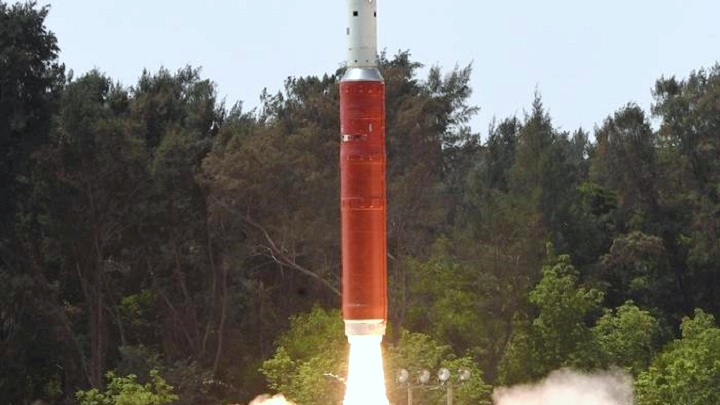 শব্দের চেয়েও দ্রুতগতির ক্ষেপণাস্ত্র যান এখন ভারতের হাতে (ভিডিও)