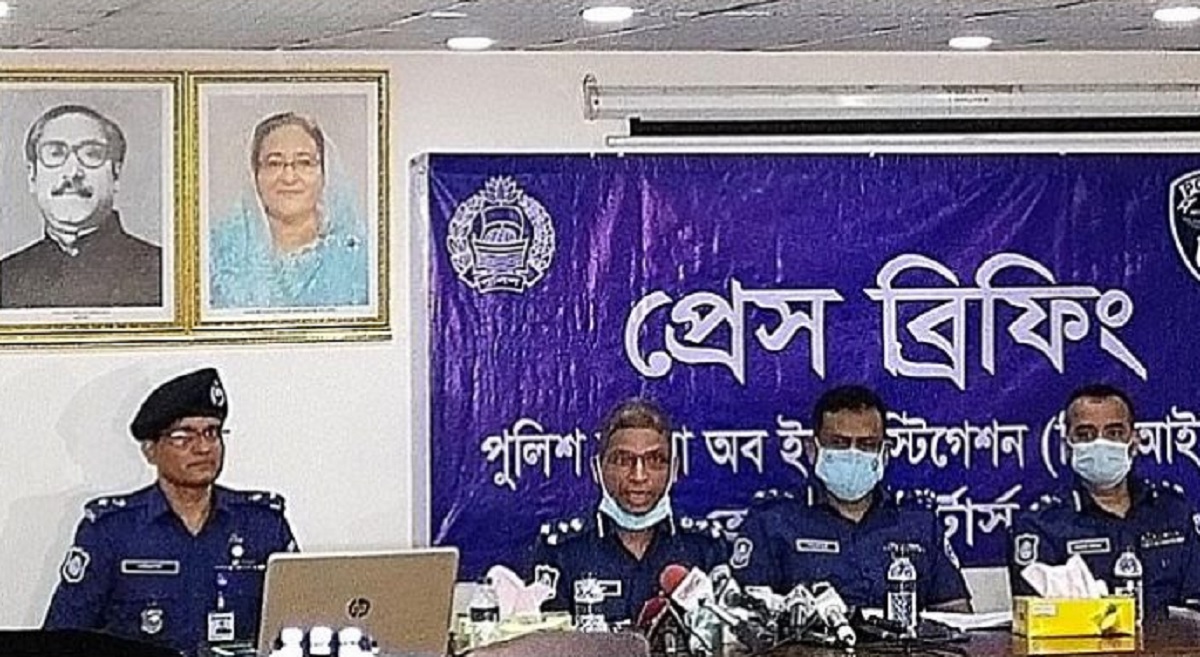 আকবরকে আমাদের দরকার, সকল ইমিগ্রেশনে চিঠি পিবিআই’র