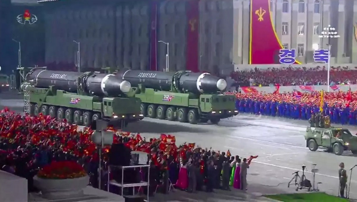 সমরাস্ত্র তৈরি অব্যাহত রাখার ঘোষণা উত্তর কোরিয়ার