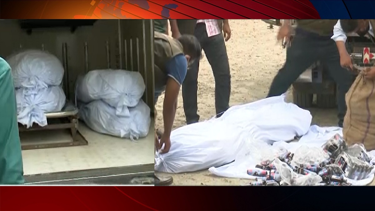 লাশবাহী গাড়িতে লাশ সাজিয়ে ফেনসিডিল পাচার!