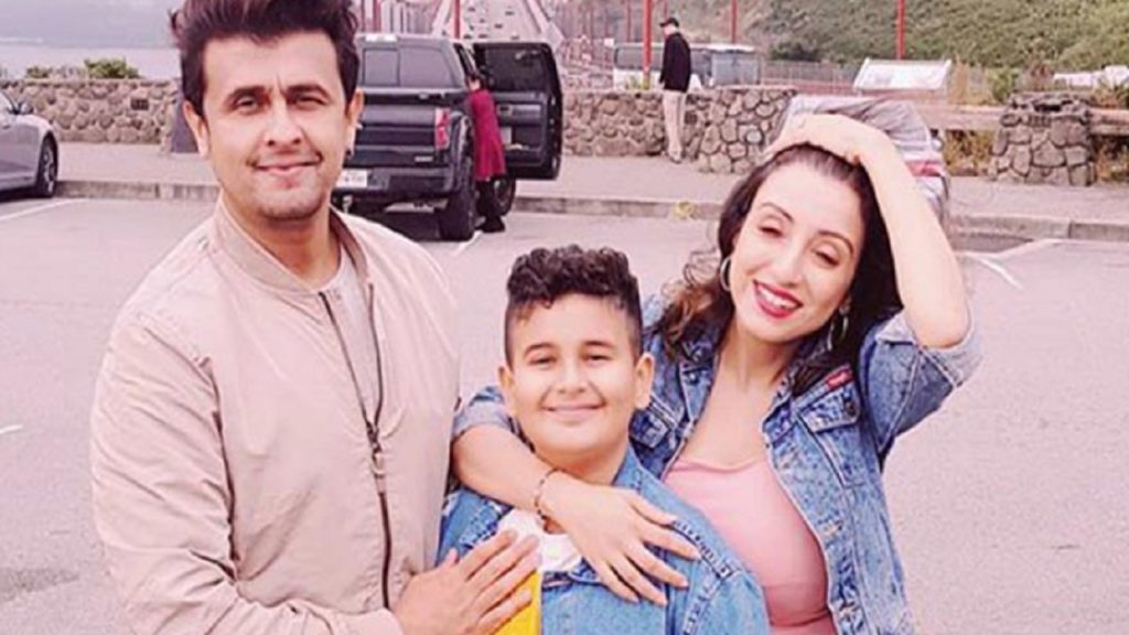 ছেলেকে ভারতের গায়ক বানাতে চান না সোনু নিগম