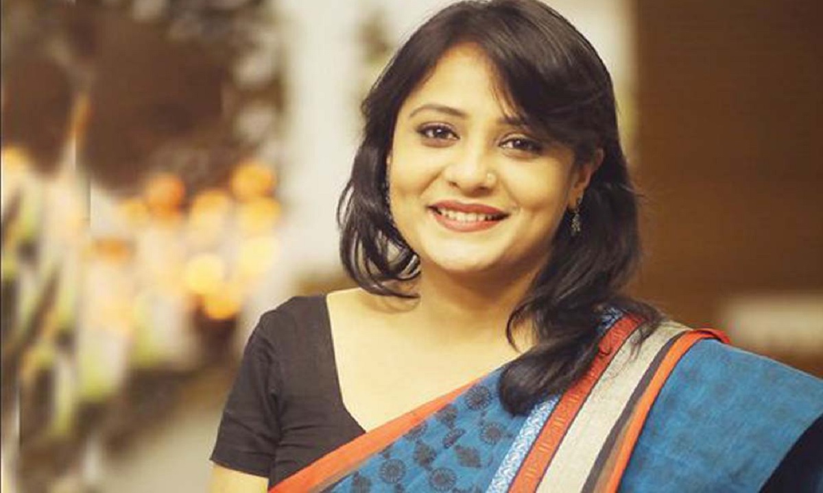 কন্যাসন্তানের মা হলেন অভিনেত্রী অপি করিম