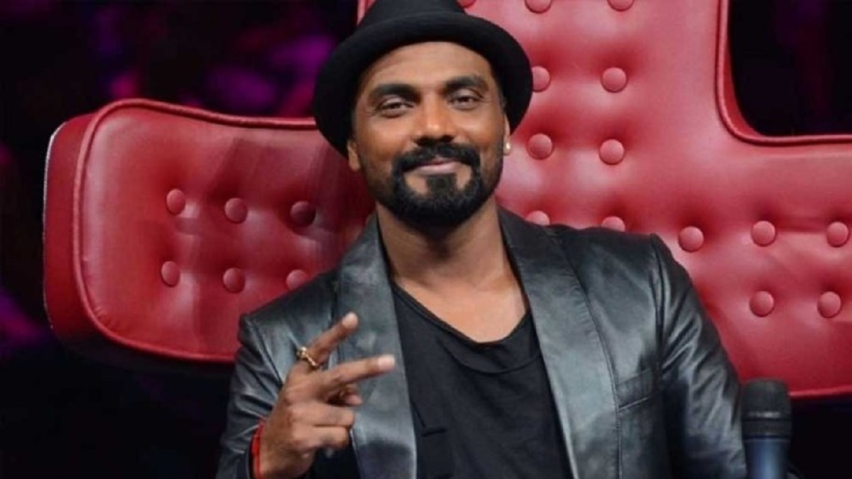 সুস্থ হয়ে হাসপাতাল থেকে বাড়ি ফিরলেন রেমো ডি’সুজা