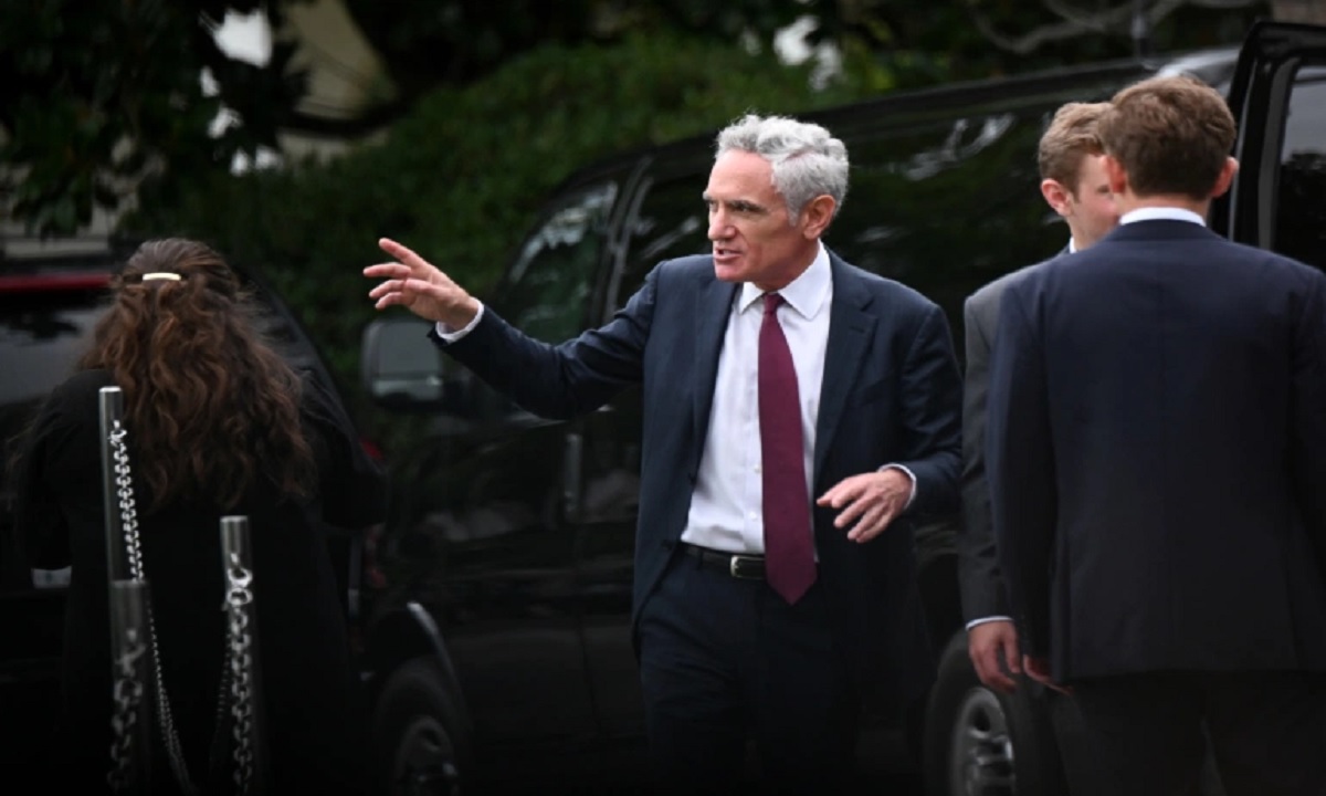 ট্রাম্পের করোনাভাইরাস বিষয়ক উপদেষ্টার পদত্যাগ