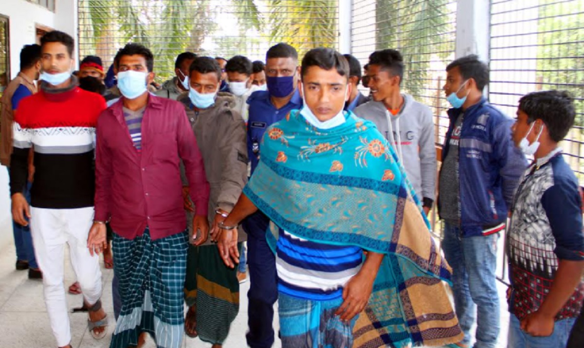 পিরোজপুরে শিক্ষক সমীরণ হত্যা মামলায় ৩ জনের ফাঁসির আদেশ