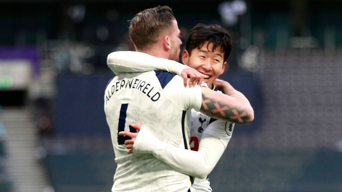 লিডস ইউনাইটেডের বিপক্ষে বড় জয় পেয়েছে টটেনহ্যাম