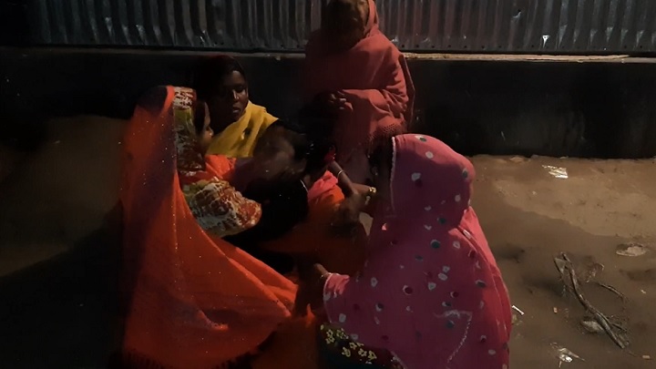 চাটমোহরে মামাতো ভাইয়ের হাতে ২ বছরের শিশু খাদিজা নিহত