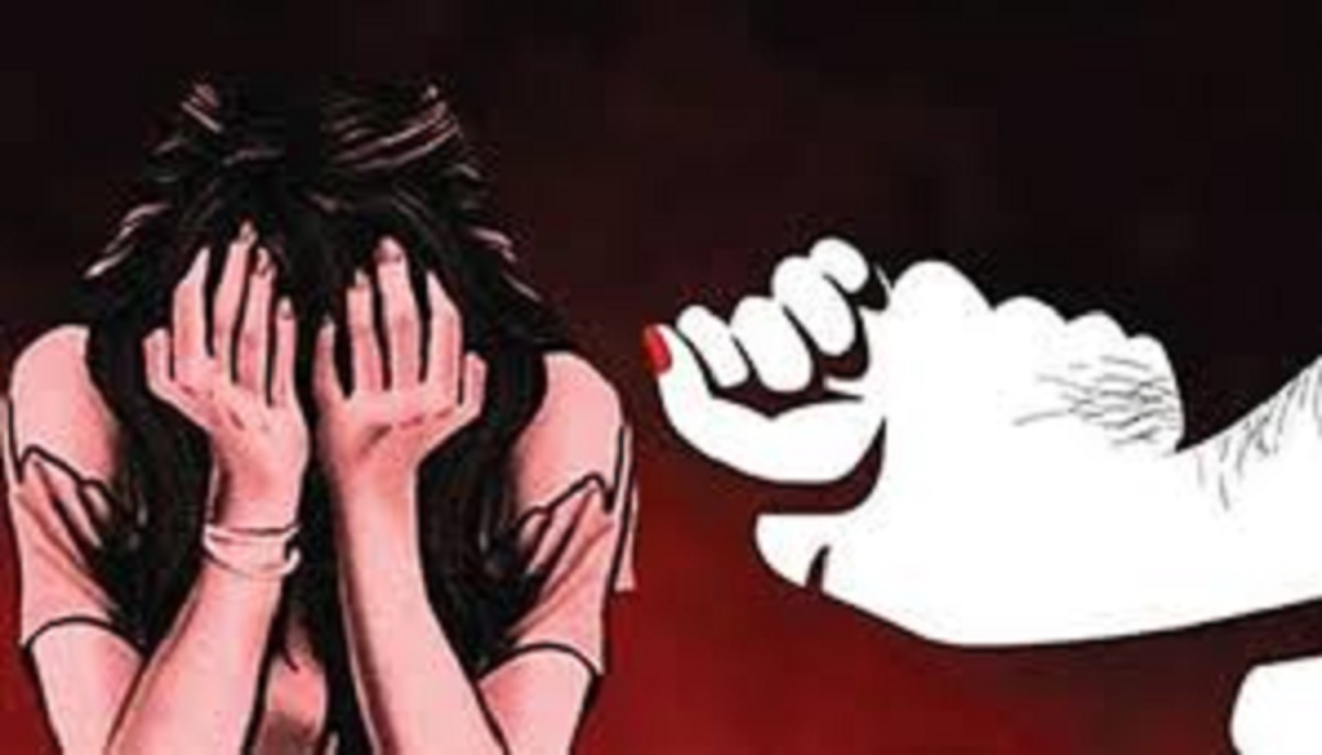 মির্জাগঞ্জে তিন সন্তানের জননীকে ধর্ষণ, গ্রেফতার ৩