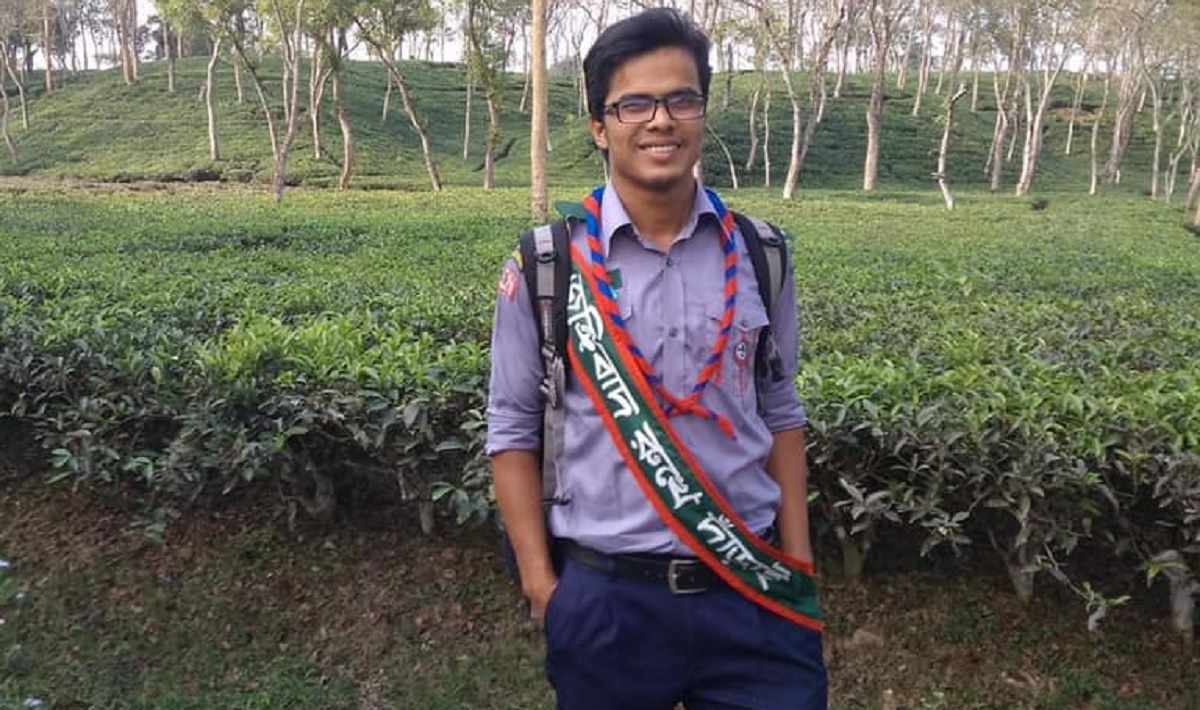 প্রেসিডেন্ট’স রোভার স্কাউট অ্যাওয়ার্ড অর্জন করলো ঢাবি শিক্ষার্থী বেলাল
