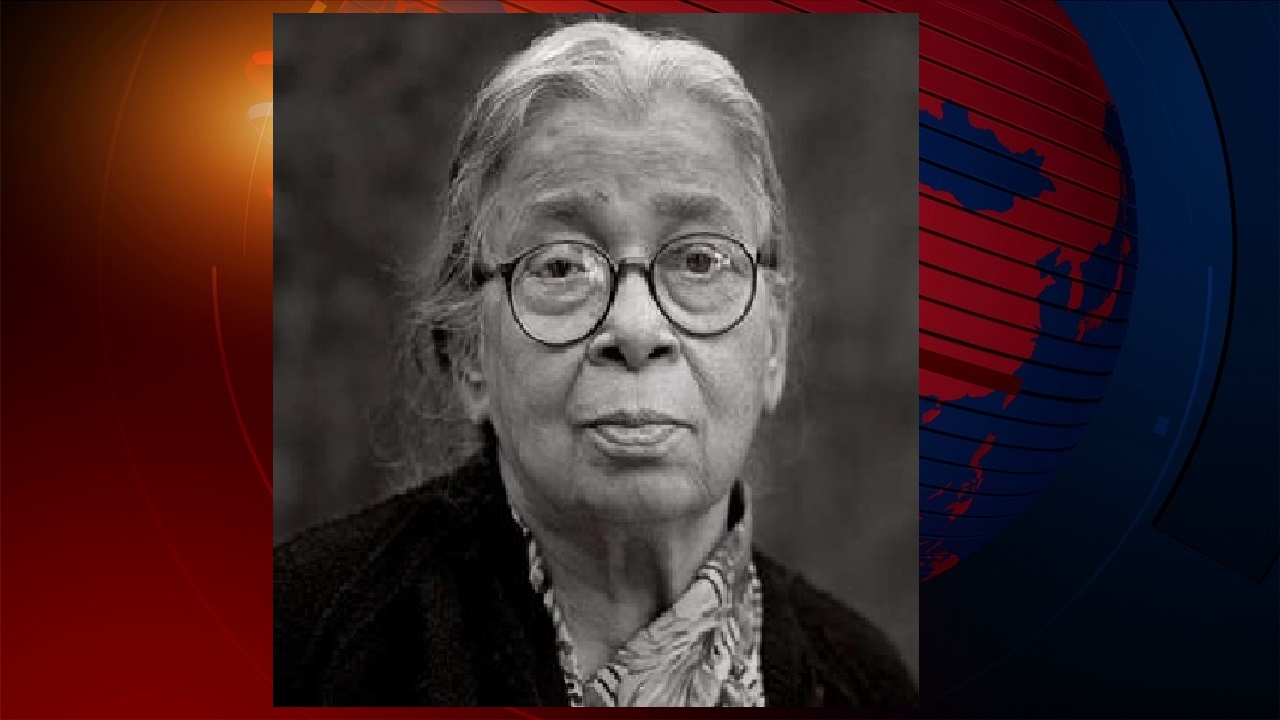 আজ মহাশ্বেতা দেবীর জন্মদিন আজ মহাশ্বেতা দেবীর জন্মদিন