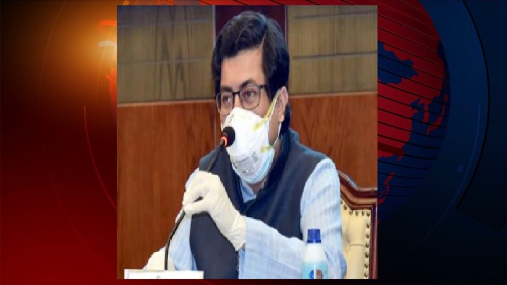 নির্ভয়ে টিকা গ্রহণের আহ্বান মেয়র তাপসের