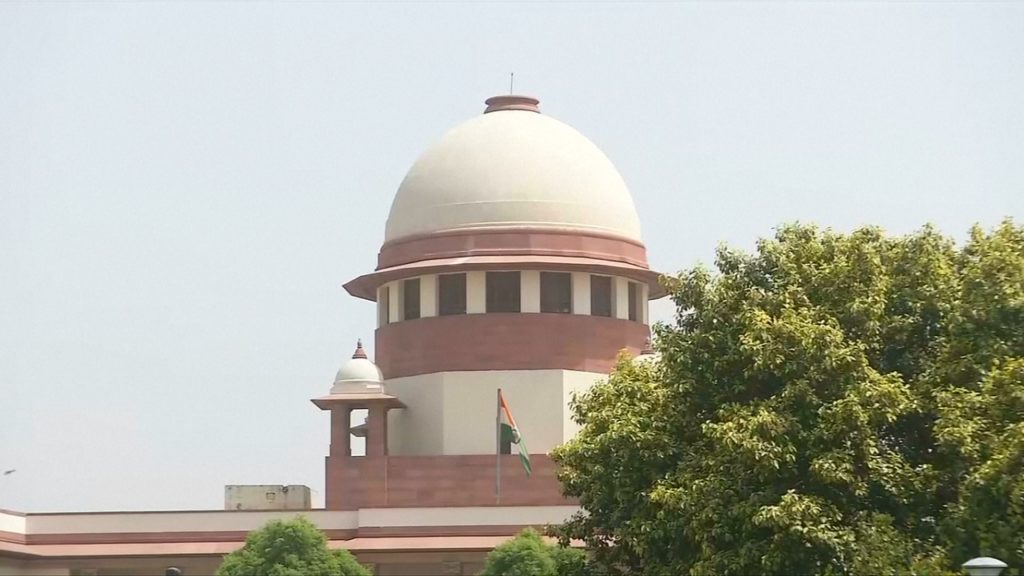 প্রজাতন্ত্র দিবসে কৃষক সহিংসতার মামলা খতিয়ে দেখতে অস্বীকৃতি ভারতের সুপ্রিম কোর্টের