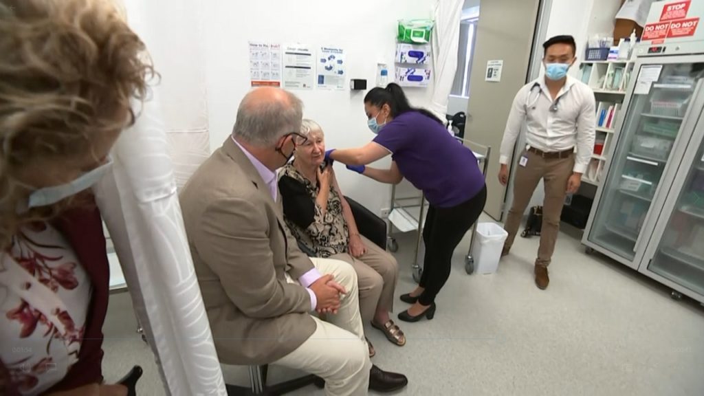 টিকাবিরোধী বিক্ষোভের মধ্যেই করোনার টিকাদান শুরু করলো অস্ট্রেলিয়া