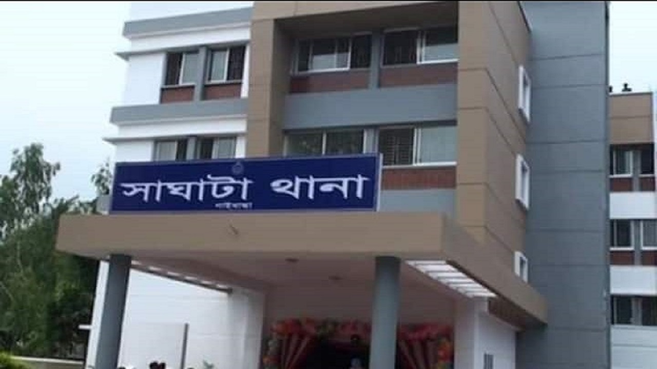 গাইবান্ধায় প্রেমিকের ছুরিকাঘাতে নবম শ্রেণির ছাত্রীর মৃত্যুর আভিযোগ গাইবান্ধায় প্রেমিকের ছুরিকাঘাতে নবম শ্রেণির ছাত্রীর মৃত্যুর আভিযোগ