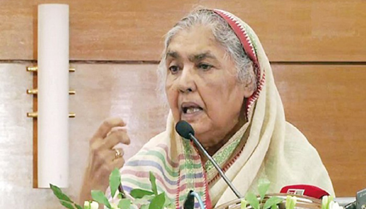 ভ্যাকসিন নিয়ে যারা বিরোধিতা করছে তারা পলাতক, ব্যর্থ ও অশুভ চিন্তার ষড়যন্ত্রকারী