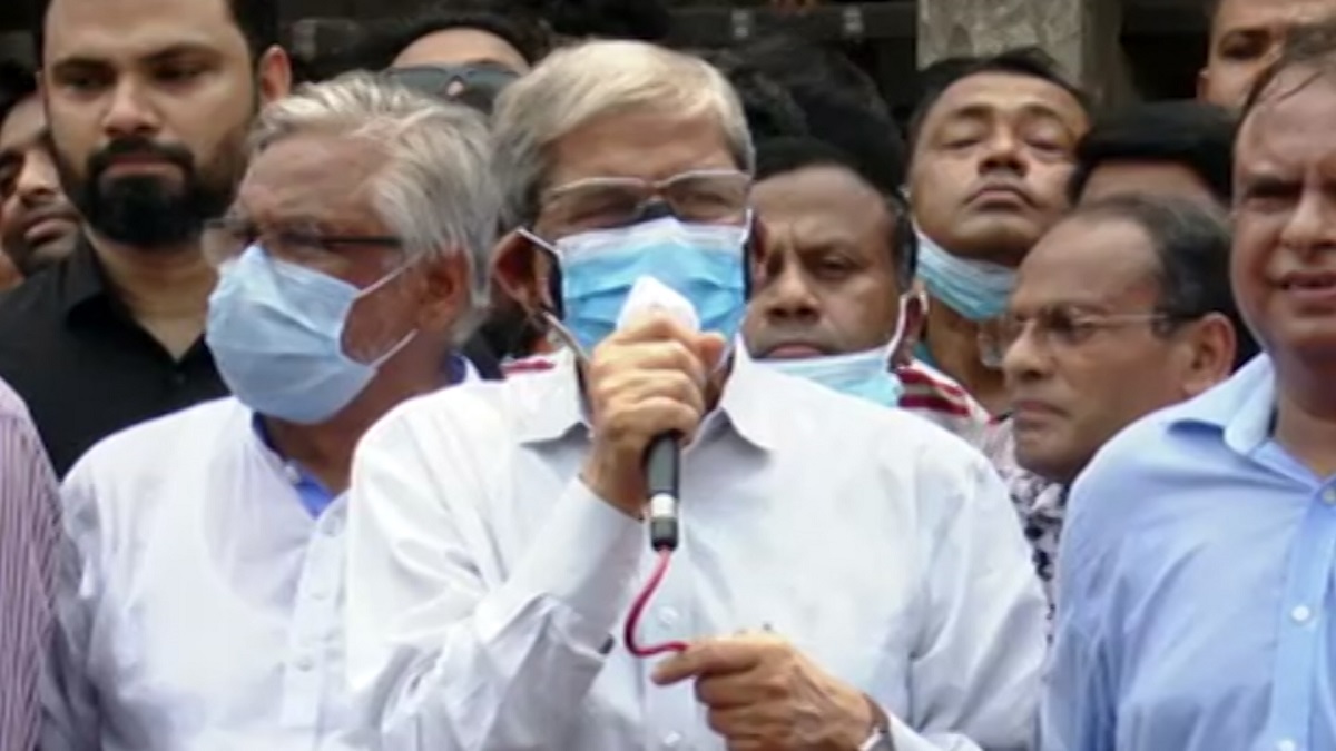 পদত্যাগ করে নিরপেক্ষ সরকারের অধীনে নির্বাচন দিন: ফখরুল