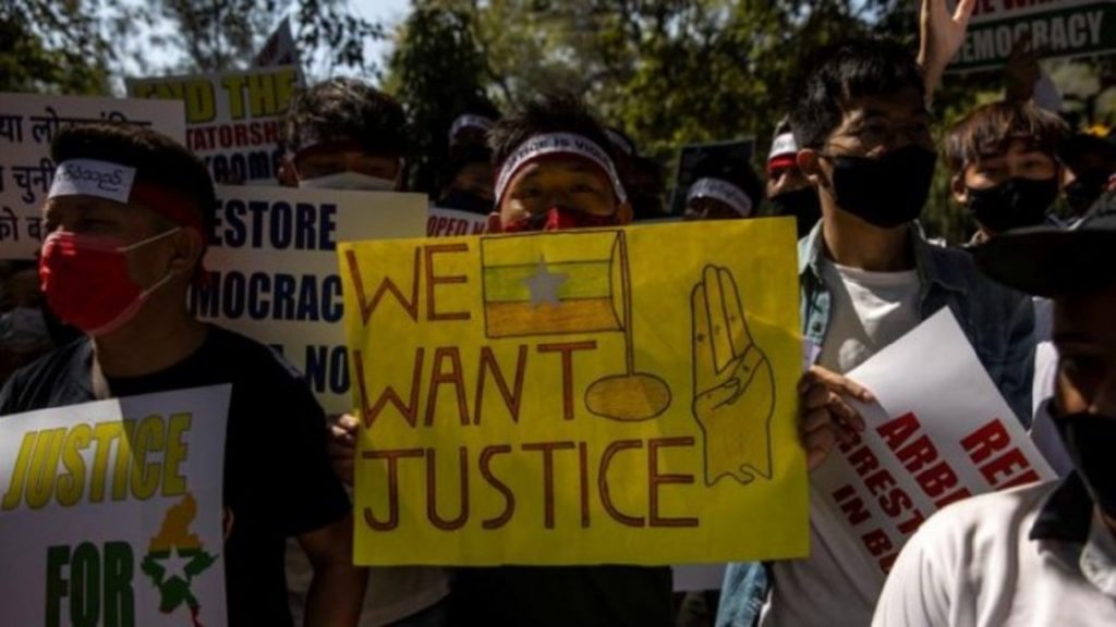 ভারতে আশ্রয় নিয়েছেন মিয়ানমারের ৩০ পুলিশ সদস্য