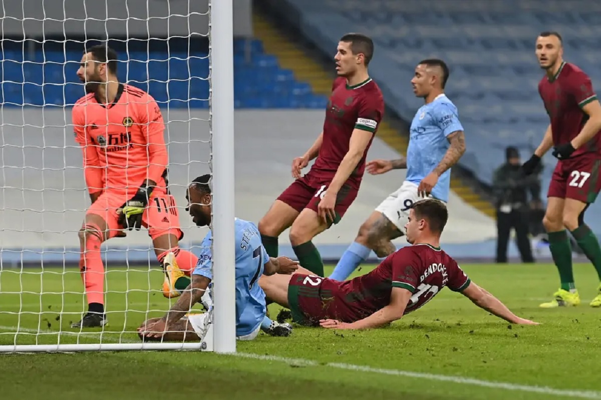শিরোপার পথে আরও একধাপ এগিয়ে ম্যানসিটি, জয়ে ফিরেছে য়্যুভেন্টাস