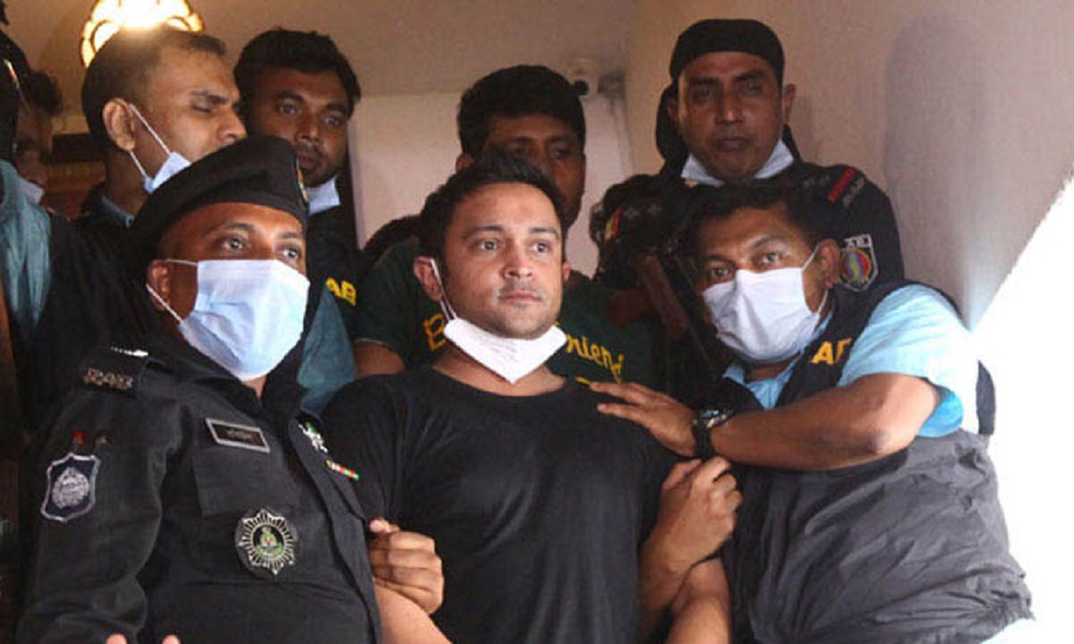 নৌ-কর্মকর্তাকে হত্যাচেষ্টা মামলায় ইরফান সেলিমের জামিন স্থগিত