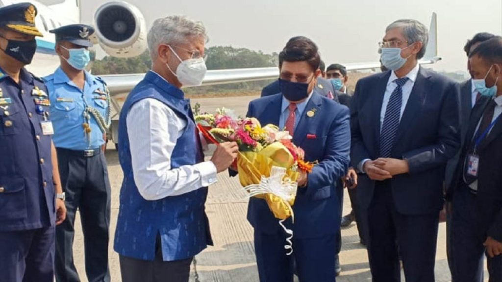 নরেন্দ্র মোদির সফর চূড়ান্ত করতে ঢাকায় এসেছেন ভারতের পররাষ্ট্রমন্ত্রী