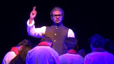রাজবাড়ীতে মঞ্চায়িত হলো বঙ্গবন্ধুর জীবন কাহিনী নিয়ে নির্মিত নাটক, নবাব থেকে মুজিব