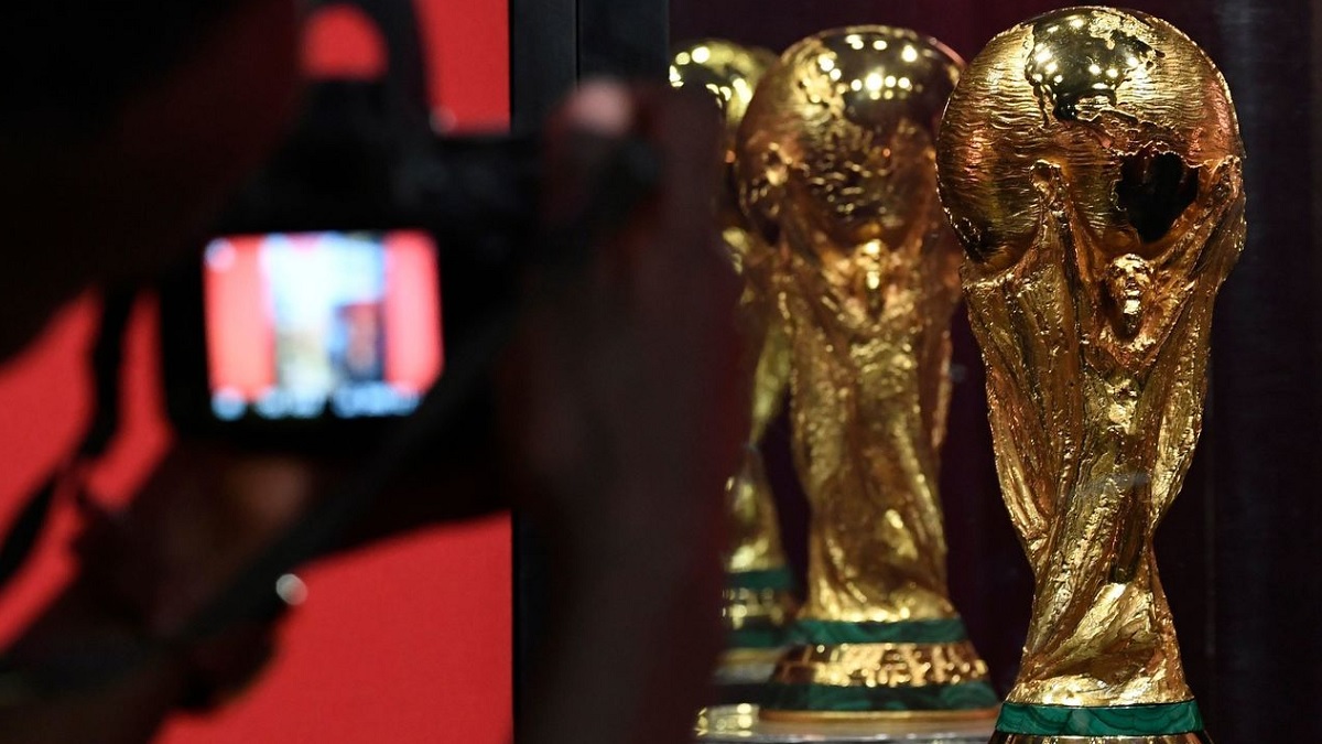 দু’বছর পরপর বিশ্বকাপ ফুটবল আয়োজনের প্রস্তাব, পক্ষে ১৬৬ ভোট