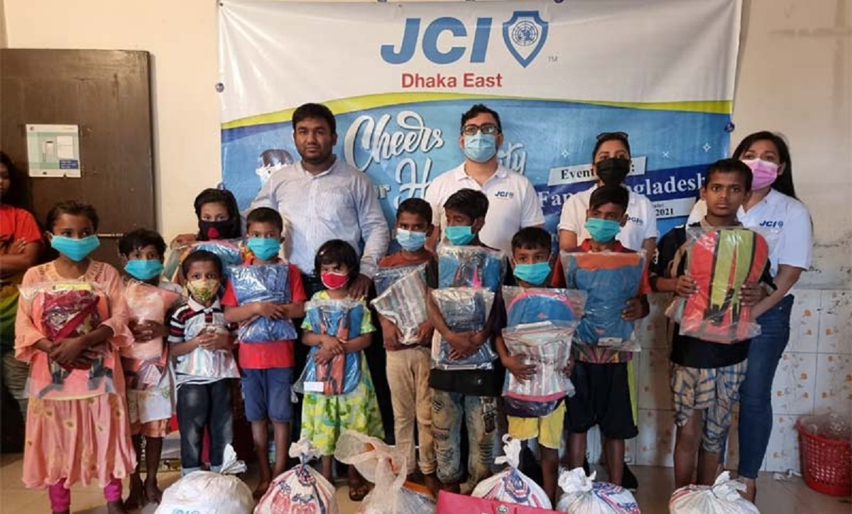 ঈদে সুবিধাবঞ্চিত শিশুদের পাশে জেসিআই ঢাকা ইস্ট