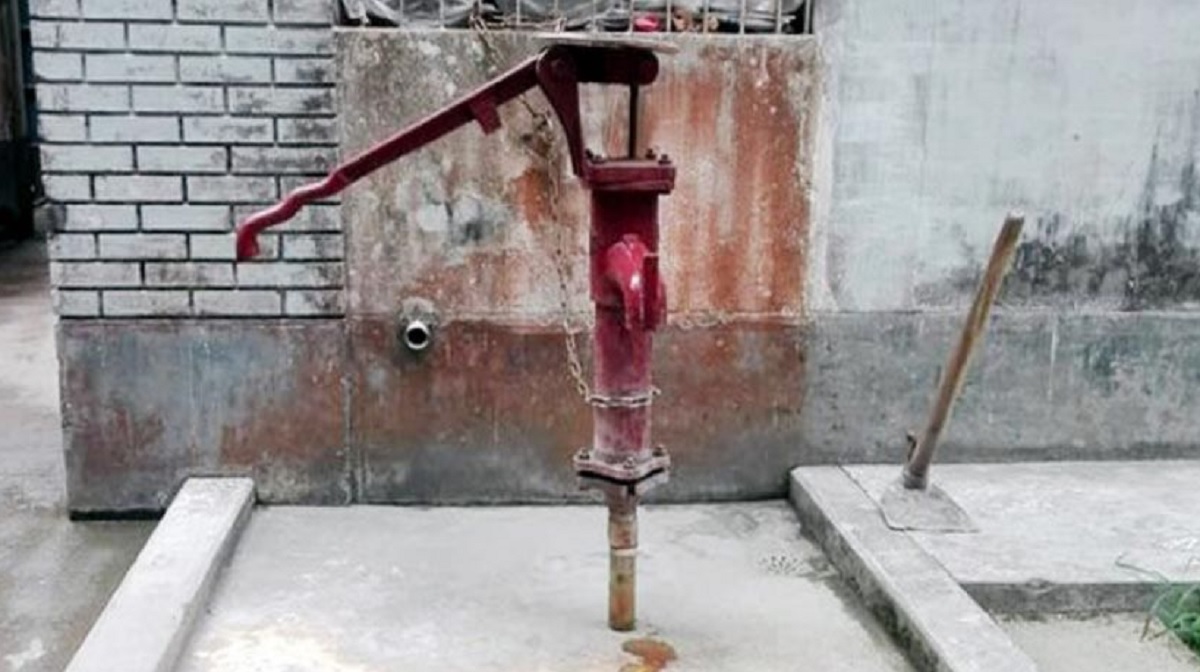 নরসিংদীতে সুপেয় পানির তীব্র সংকট