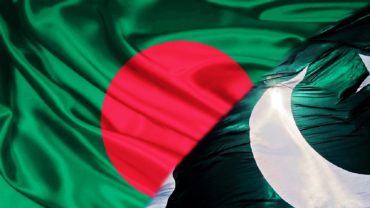 বাংলাদেশের কাছে হাত পাততে হতে পারে পাকিস্তানকে: সাবেক বিশ্বব্যাংক উপদেষ্টা